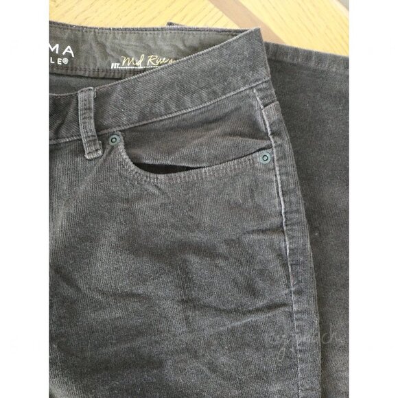 Sonoma Corduroy Pants Sz 8 Petite Brown Mid Rise Demi Bootcut Classic Equestrian - Picture 11 of 14
